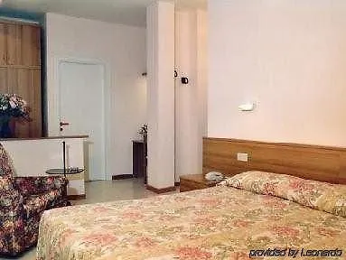 Hotel Elena Chianciano Terme 3*,  Italia