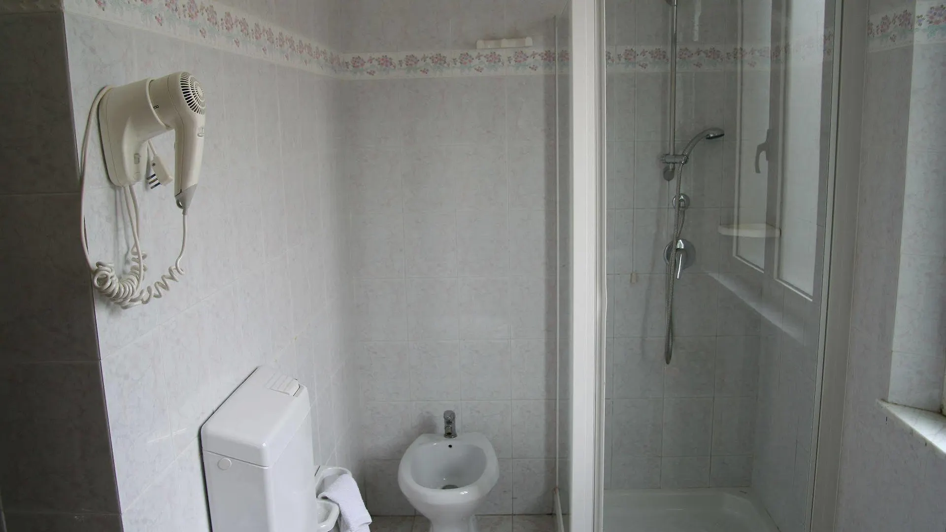 Hotel Elena Chianciano Terme 3*,