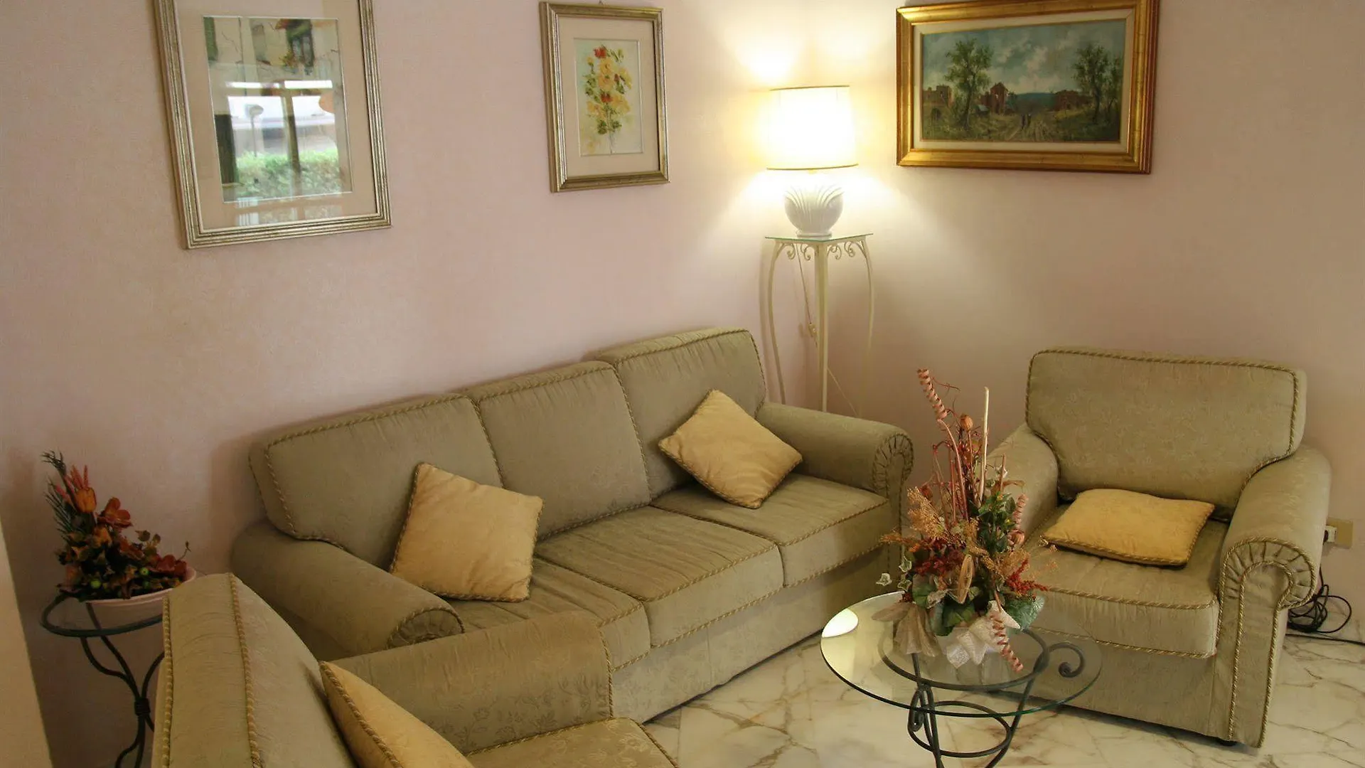 Hotel Elena Chianciano Terme 3*,  Italia