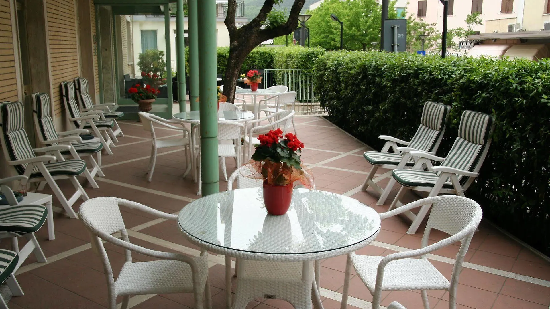 Hotel Elena Chianciano Terme 3*,